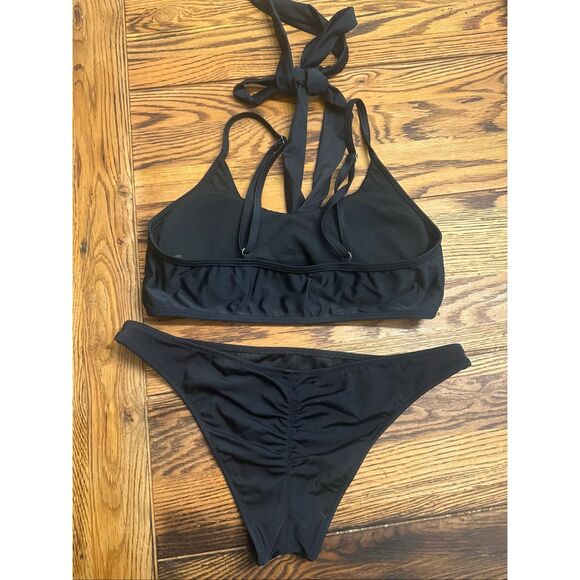 Black bikini Victoria secret bottoms & summer Mac top size Medium - Picture 2 of 4